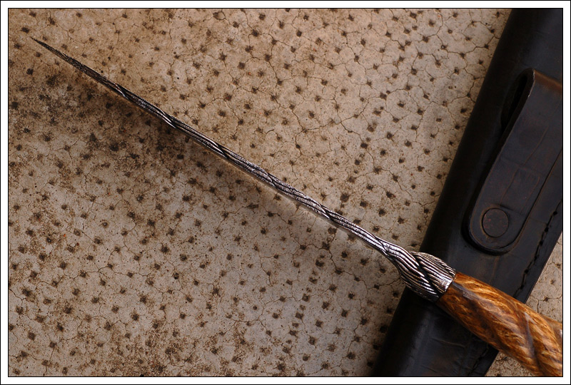 Integral Cable Damascus Criollo Knife with Rope Handle