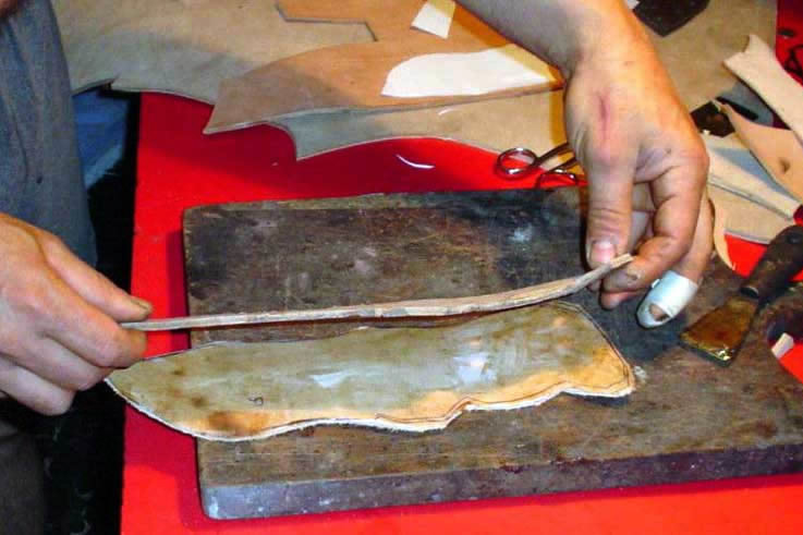 9. Ringed Fighter Sheath and Presentation Box