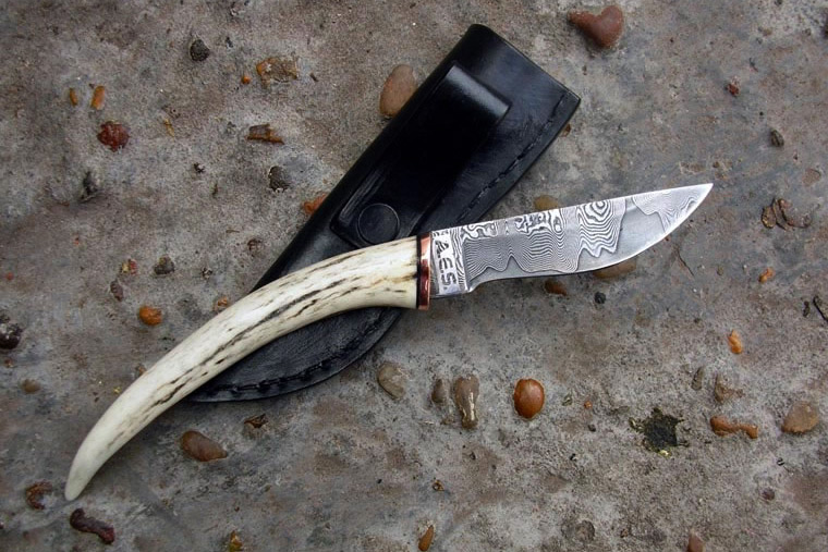 AES Custom Knives / Ariel Salaverria Knives Portfolio