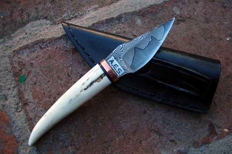 AES Custom Knives / Ariel Salaverria Knives Portfolio