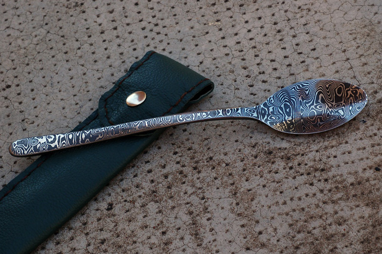 AES Custom Knives / Ariel Salaverria Knives Portfolio