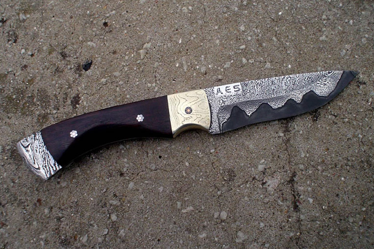 AES Custom Knives / Ariel Salaverria Knives Portfolio