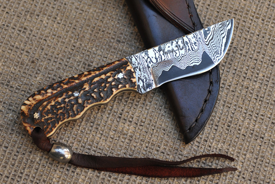 AES Custom Knives / Ariel Salaverria Knives Portfolio